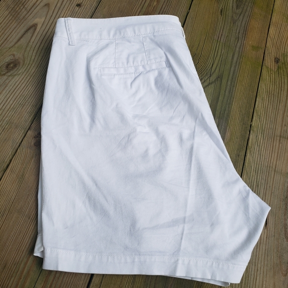 Lane Bryant white shorts - Picture 4 of 4